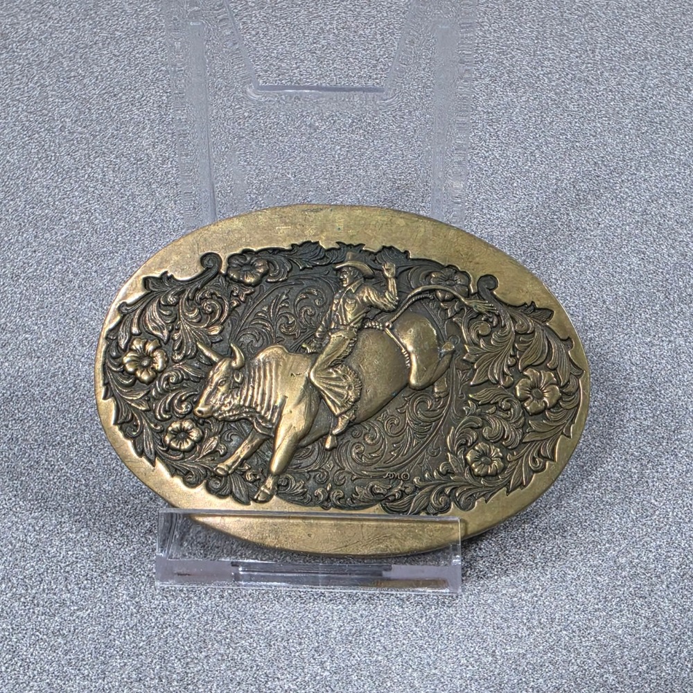 Award Design Medals Belt Buckle Brass Excellent Bull Rider Western